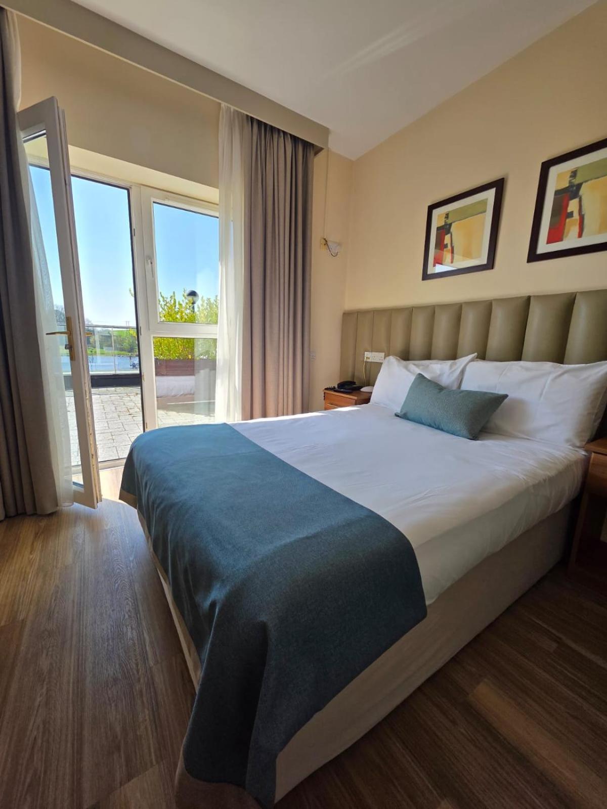 Moycarn Lodge & Marina Ballinasloe Kültér fotó